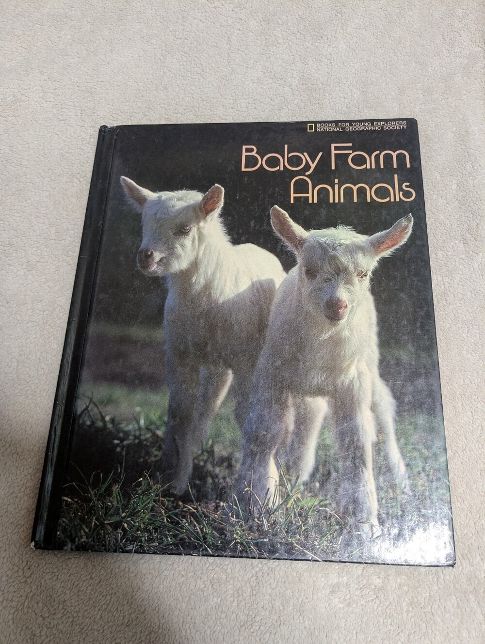 ⭐3/$10⭐Book- Baby Farm Animals, Vtg, Hardcover